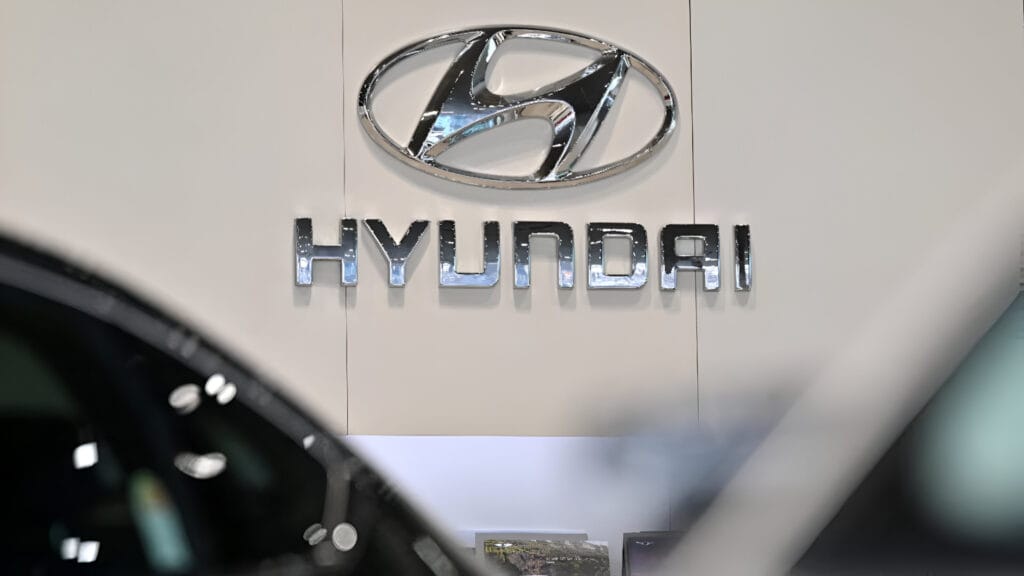 Hyundai Logo